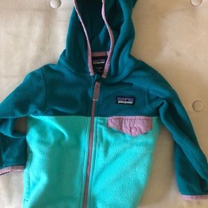 Patagonia fleece (12-18 M)